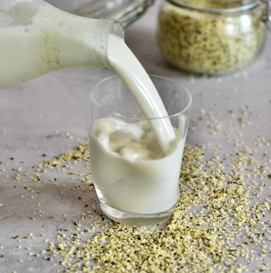 What is Hemp Milk for Babies & 4 Brands You Need To Try!