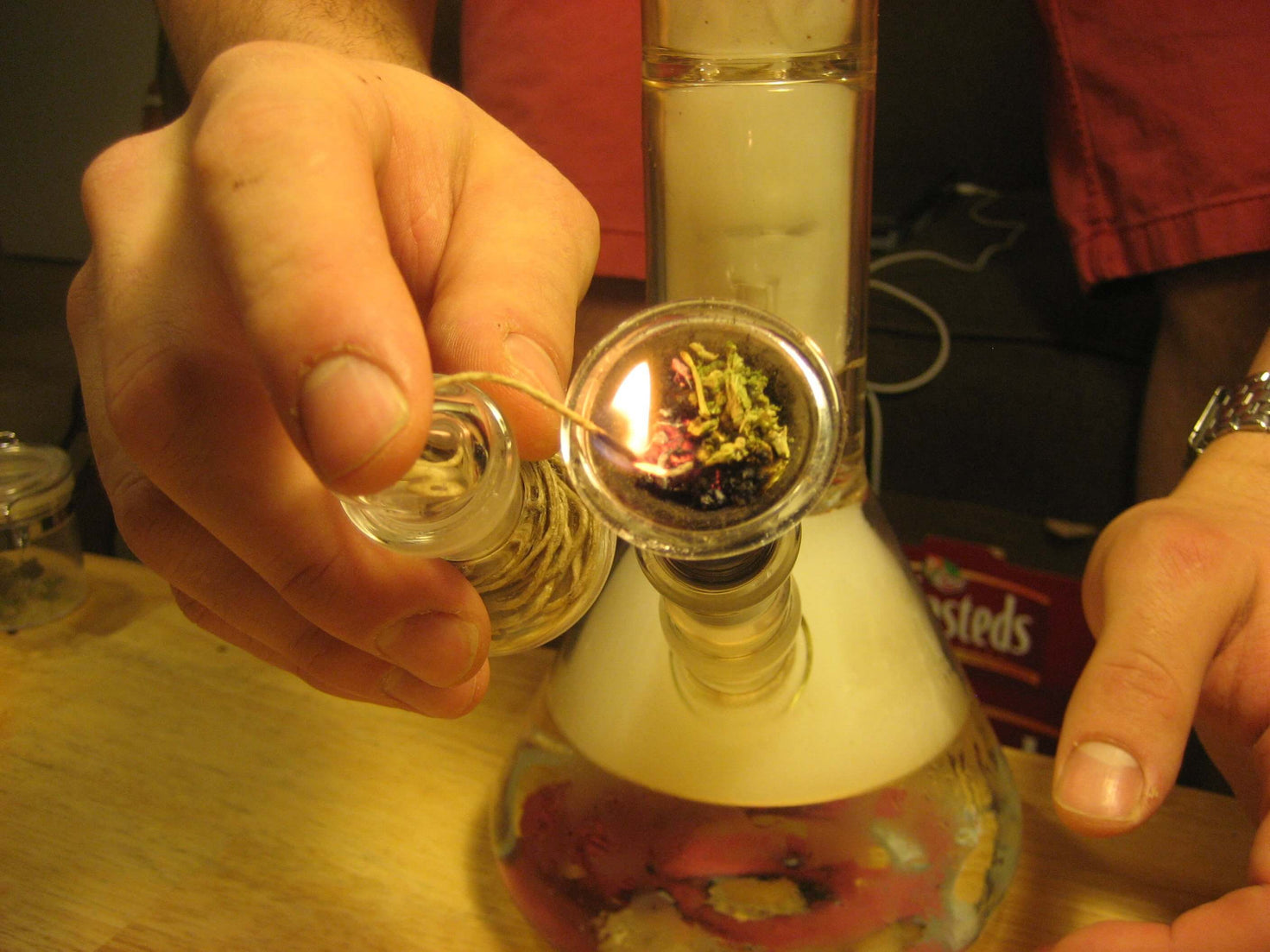 14mm vs 18mm Bowl Weed Bowl Holder