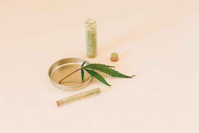9 Things to bear in mind to avoid buying toxic or illegal CBD