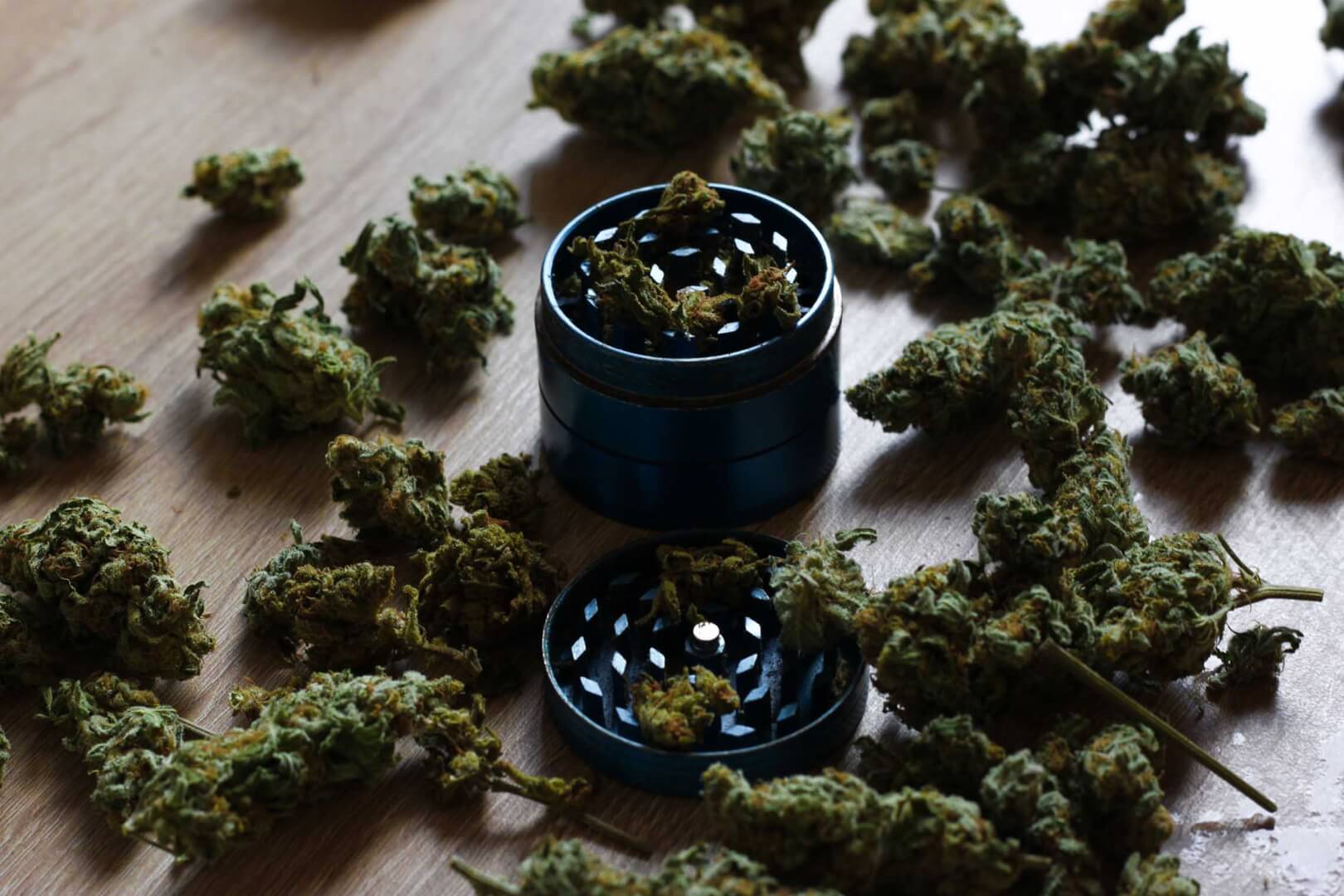  Right Grinder for Your Cannabis