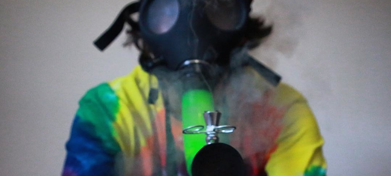 gas mask bong cannabis