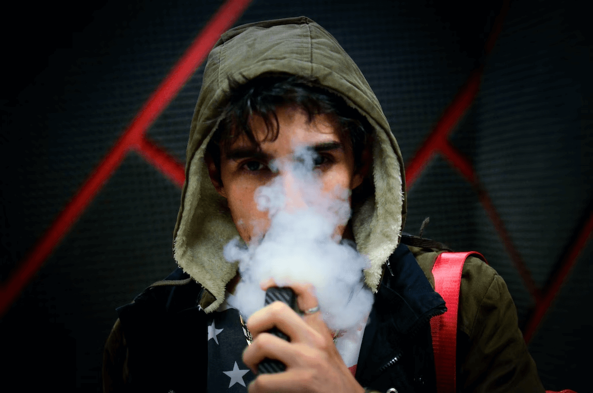 Want to Give Vaping a Try? Get Started With These Useful Tips