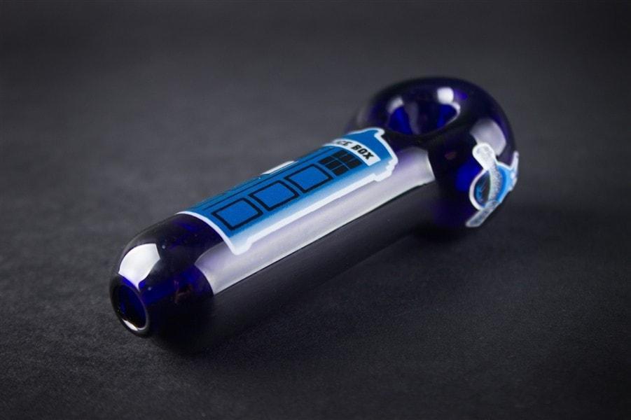 Hand pipe Chameleon Glass Small On The Outside Hand Pipe