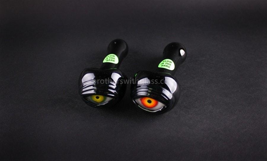 Hand pipe Chameleon Glass Cyclops Glow In The Dark Eyeball Hand Pipe