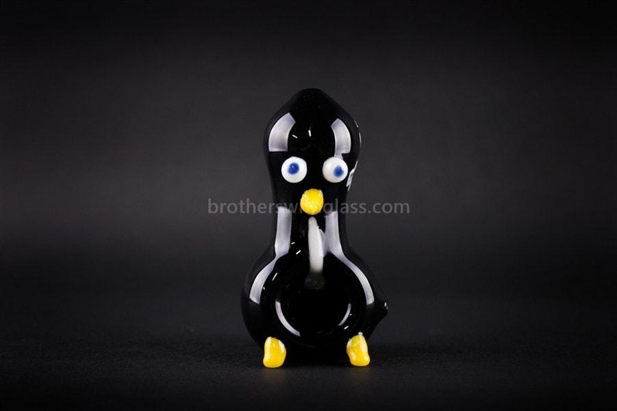 Hand pipe Chameleon Glass Sculpted Bird Hand Pipe - Chilly Willy Penguin